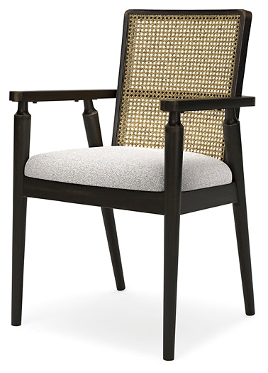 Galliden Dining UPH Arm Chair (2/CN)