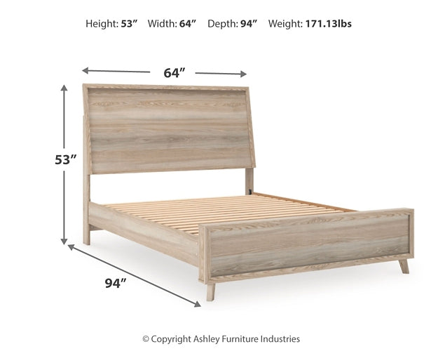 Hasbrick King Panel Headboard with Mirrored Dresser